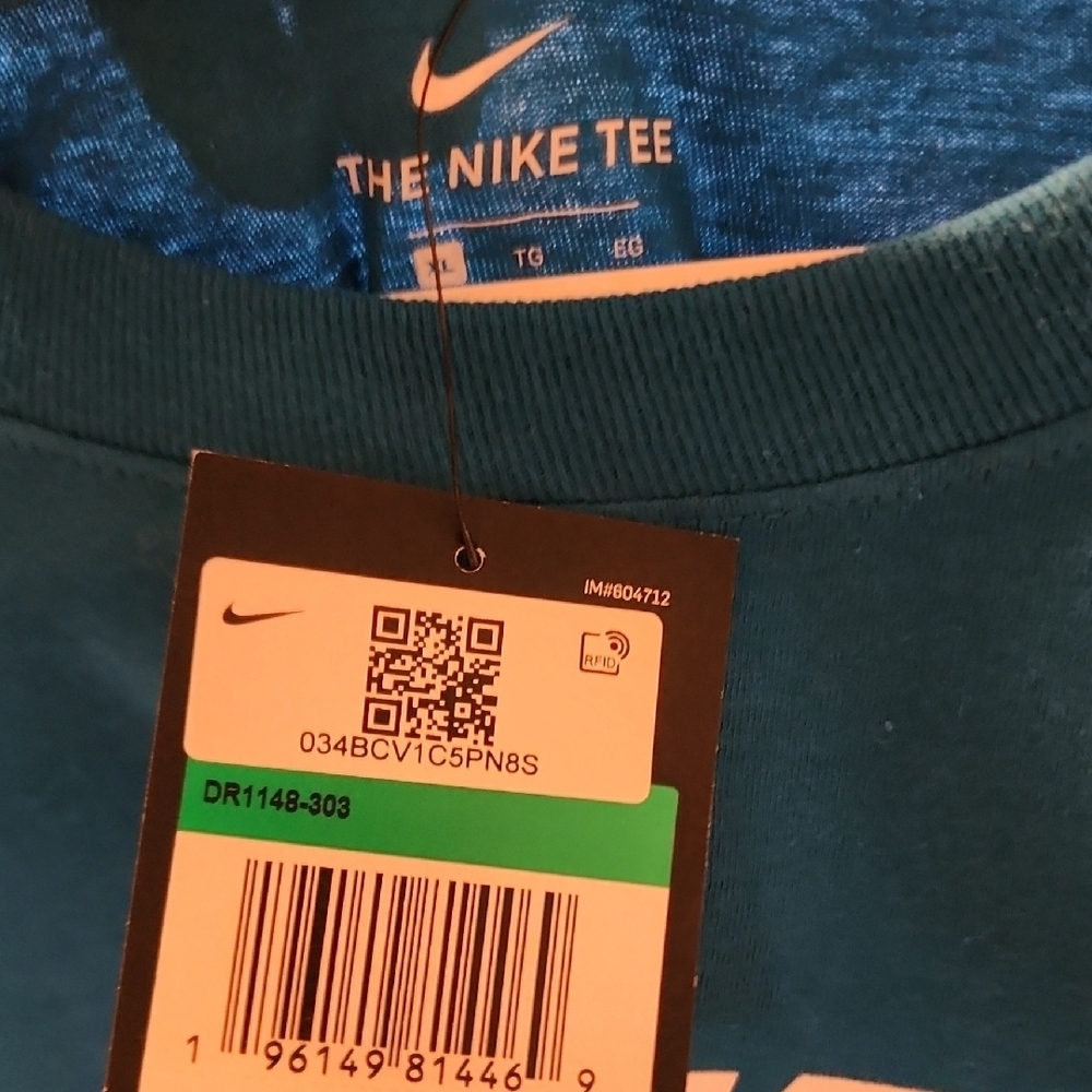 NWT Nike Blue Short Sleeve Tee - Picture 2 of 3